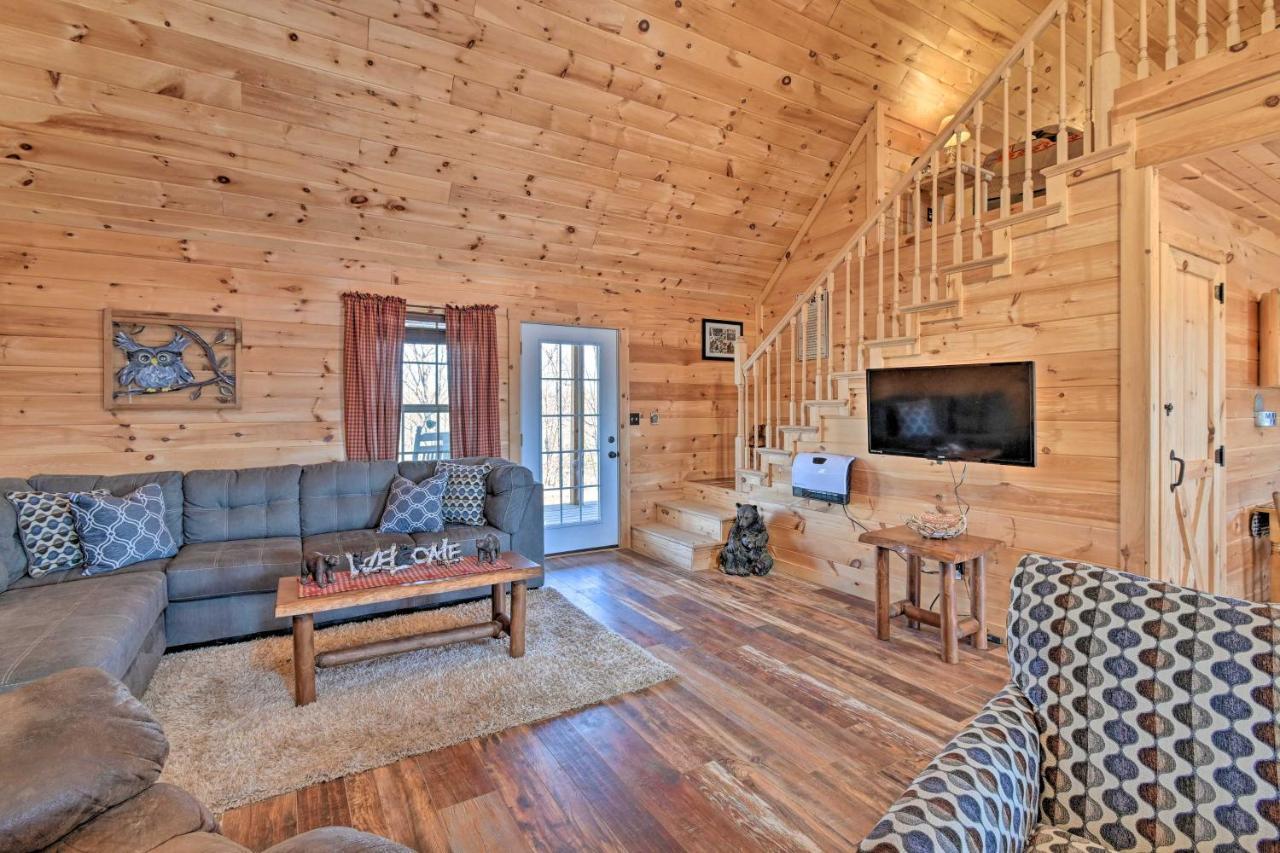 Quiet And Secluded Berea Cabin On 70-Acre Farm! Eksteriør billede